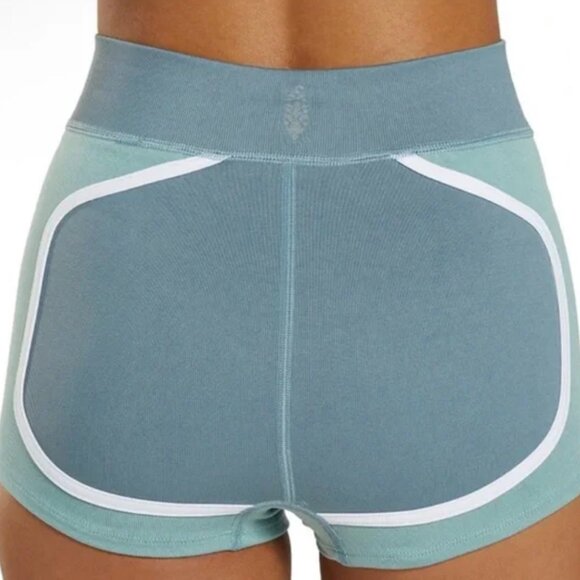 Free People There You Go Run Short Women's Blue Athletic Short XS/Small NWT $40 - Picture 2 of 5